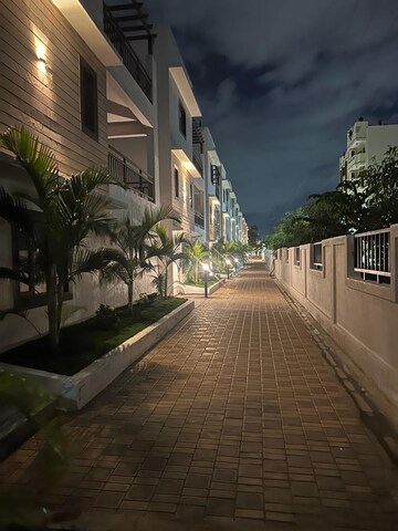 Balcony in 4 BHK Villa at Neeraja Serenity, Horamavu – for Sale