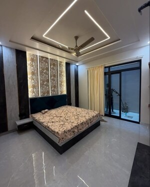 Bedroom in 5 BHK Builder Floor at Sector 32 – for Sale