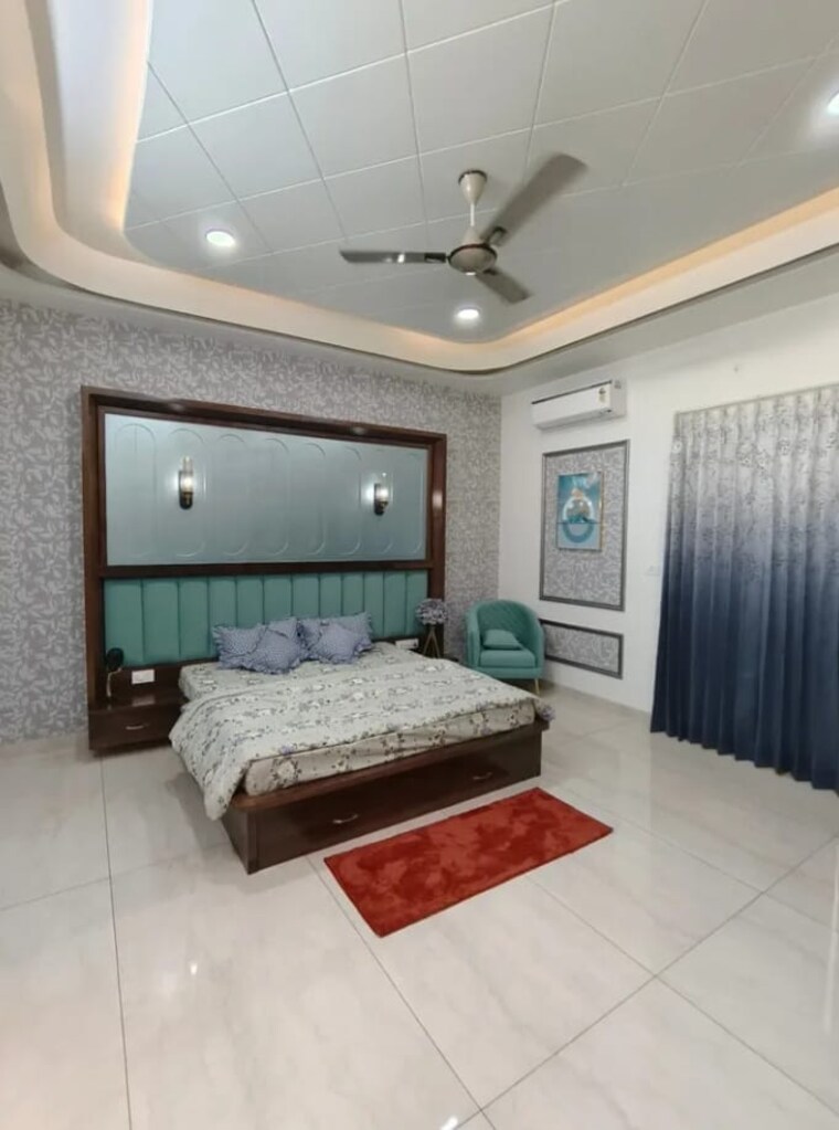 Bedroom, sector 32 5 Bedroom 4500 Sq.Ft. Builder Floor In Sector 32 Faridabad 8635777