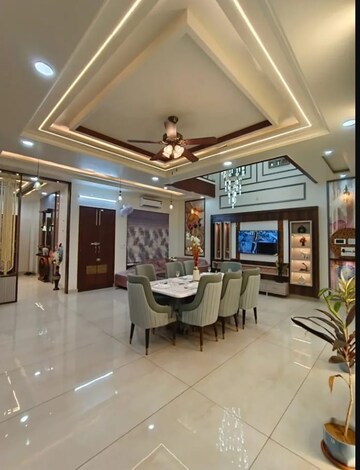 Living Room in 5 BHK Builder Floor at Sector 32 – for Sale