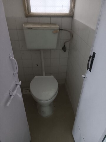 Master Bedroom in 2 BHK Apartment at Shriram Nagar CHS, Aundh – for Rent