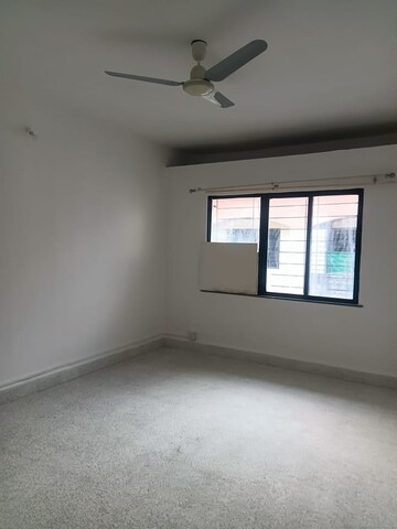 Room in 2 BHK Apartment at Shriram Nagar CHS, Aundh – for Rent