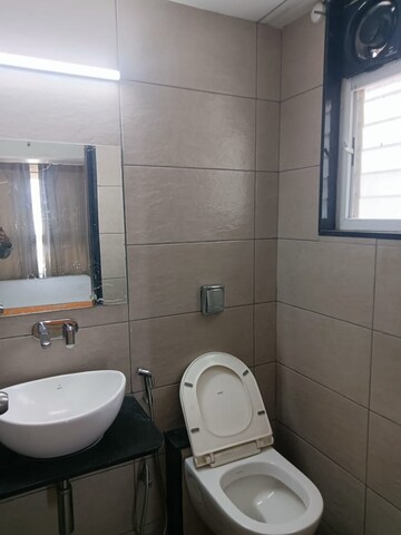 Bathroom in 2 BHK Apartment at Kumar Padmalaya, Aundh – for Rent
