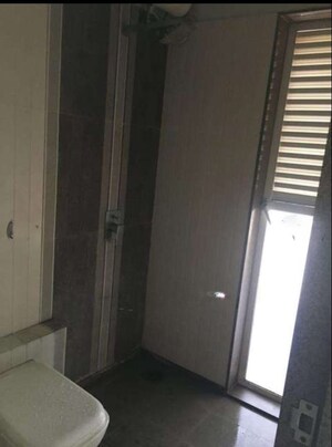 Attached Bathroom in 2 BHK Apartment at Fenklin Belleza, Ghodbunder Road – for Sale