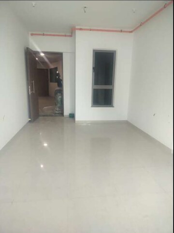 Room in 2 BHK Apartment at Fenklin Belleza, Ghodbunder Road – for Sale