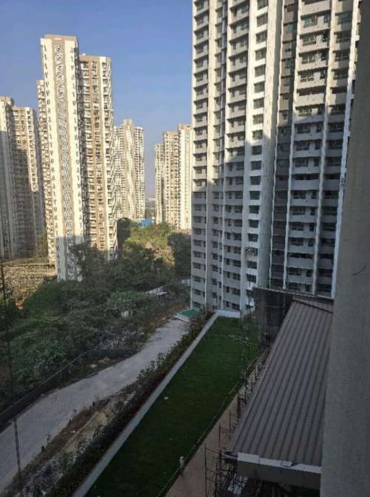 Balcony, fenklin-belleza 2 Bedroom 725 Sq.Ft. Apartment In Ghodbunder Road Thane 8635834