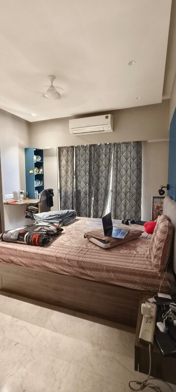 Bedroom in 3 BHK Apartment at SKG Mumbadevi, Chembur – for Rent