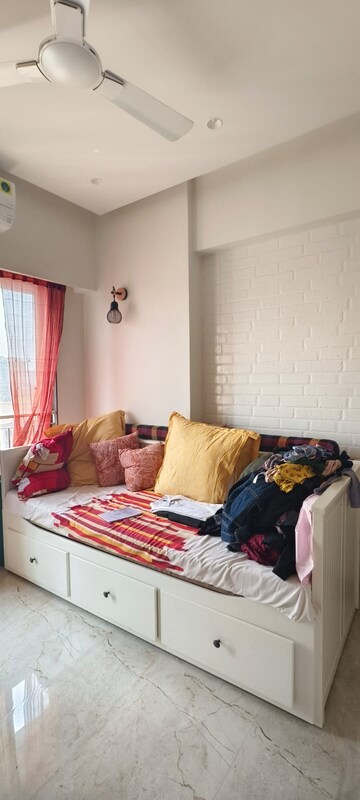 Bedroom in 3 BHK Apartment at SKG Mumbadevi, Chembur – for Rent
