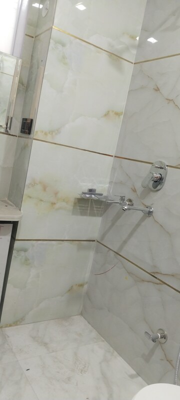 Bathroom in 3 BHK Apartment at Omaxe Heights, Sector 86 – for Rent