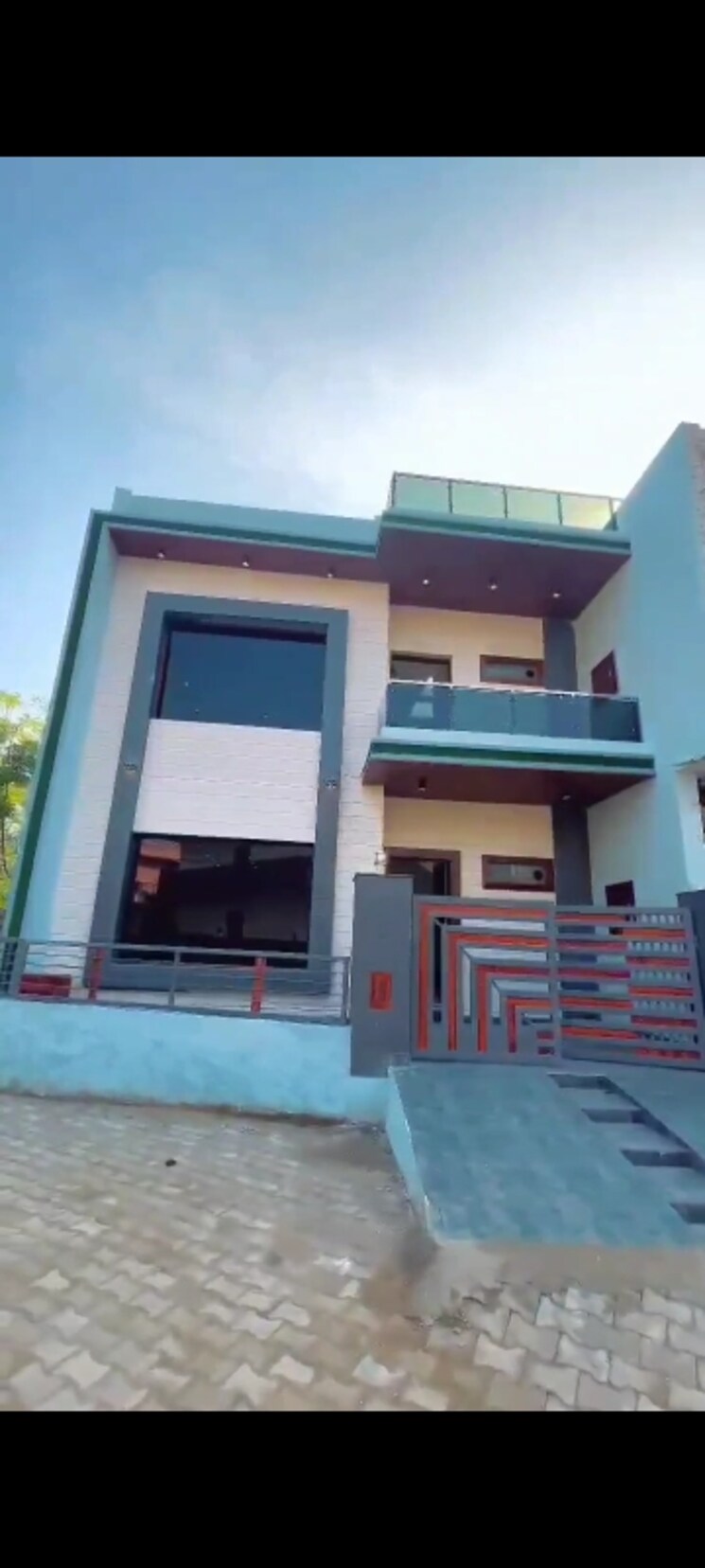 Exterior View, sunny enclave 3 Bedroom 202 Sq.Yd. Independent House In Sunny Enclave Mohali 8635886