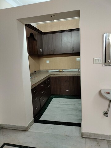 Kitchen in 2 BHK Builder Floor at Sector 47 – for Rent