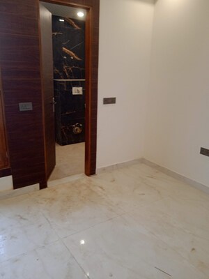 Room in 4 BHK Builder Floor at Rajendra Nagar Sector 2 – for Sale