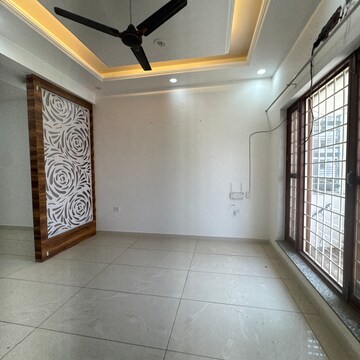 Room in 2 BHK Apartment at Sahastradhara Road – for Rent