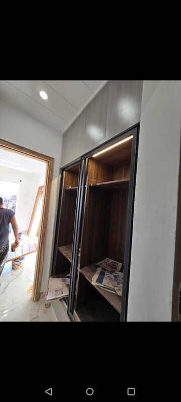 Furnished Amenities in 3 BHK Villa at Sahastradhara Road – for Sale