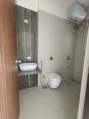 Bathroom in 3 BHK Apartment at Kapur Bawdi – for Sale