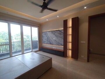 Room in 3 BHK Apartment at Purva Panorama, Ghodbunder Road – for Sale