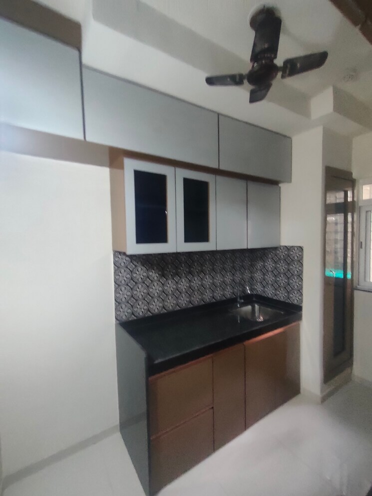 Kitchen, lodha-bella-vita 2 Bedroom 814 Sq.Ft. Apartment In Nibm Road Pune 8636055