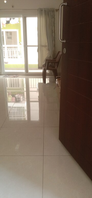 Room in 2 BHK Apartment at Vaishnavi Serene, Yelahanka – for Rent