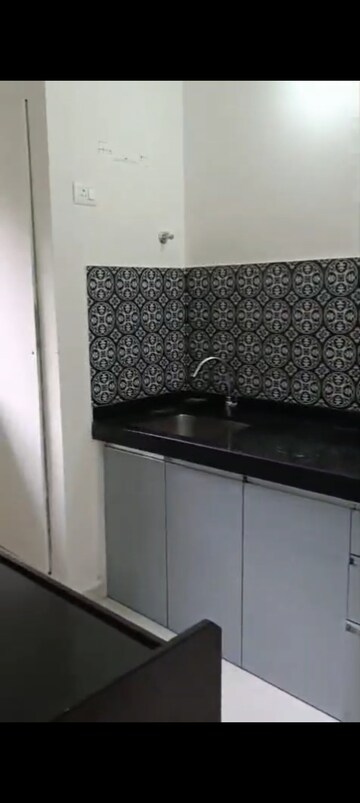 Furnished Amenities in 2 BHK Apartment at Lodha Amara, Kolshet Road – for Rent