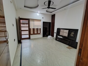 Bedroom in 2 BHK Builder Floor at Sector 10a – for Rent