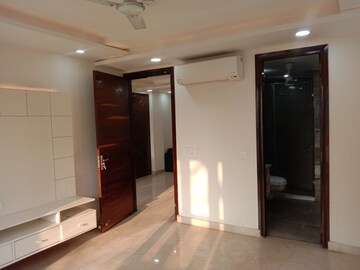 Living Room in 4 BHK Builder Floor at Kohli One Malibu Town, Sector 47 – for Rent