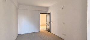 Room in 3 BHK Apartment at 3C Orris Greenopolis, Sector 89 – for Sale