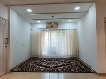 Living Room in 3 BHK Apartment at Raj Kamal CHS Vile Parle, Vile Parle East – for Rent