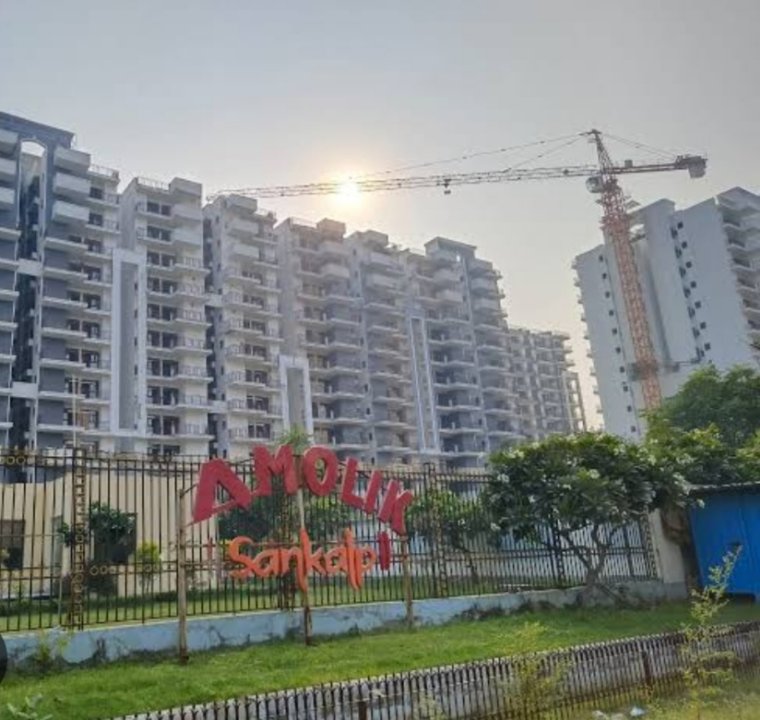 2 BHK + Pooja Room Apartment For Sale in Amolik Sankalp