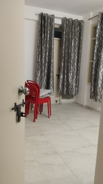 Gym in 2 BHK Apartment at BPTP The Resort, Sector 75 – for Rent