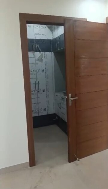 Bathroom in 3 BHK Builder Floor at Parklands, Sector 85 – for Sale