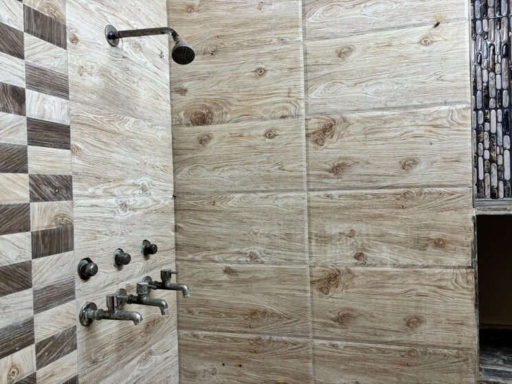 Bathroom, fidato-honour-homes 3 Bedroom 180 Sq.Yd. Builder Floor In Sector 89 Faridabad 8636256