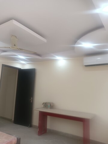 Building Lobby in 2 BHK Builder Floor at Govindpuri – for Rent