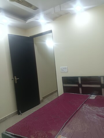 Room in 2 BHK Builder Floor at Govindpuri – for Rent