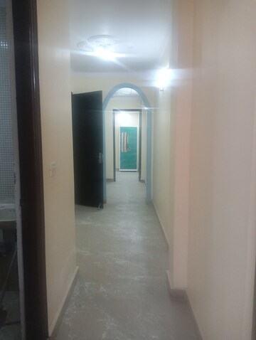 Building Lobby in 2 BHK Builder Floor at Govindpuri – for Rent