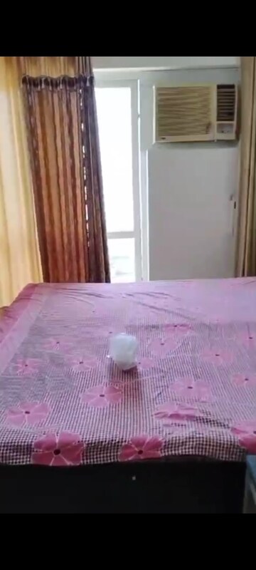 Room in 2 BHK Apartment at Sector 86 – for Rent