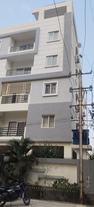 3 BHK Apartment For Sale in Raghavendra Colony