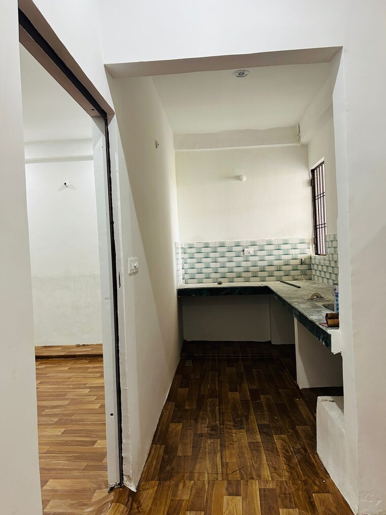 Kitchen, shyam-enclave-dhawa 6 Bedroom 1200 Sq.Ft. Builder Floor In Deva Road Lucknow 8636285