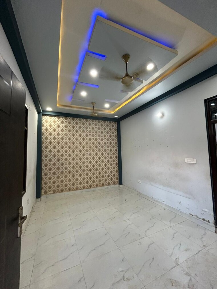 Room, shyam-enclave-dhawa 6 Bedroom 1200 Sq.Ft. Builder Floor In Deva Road Lucknow 8636285
