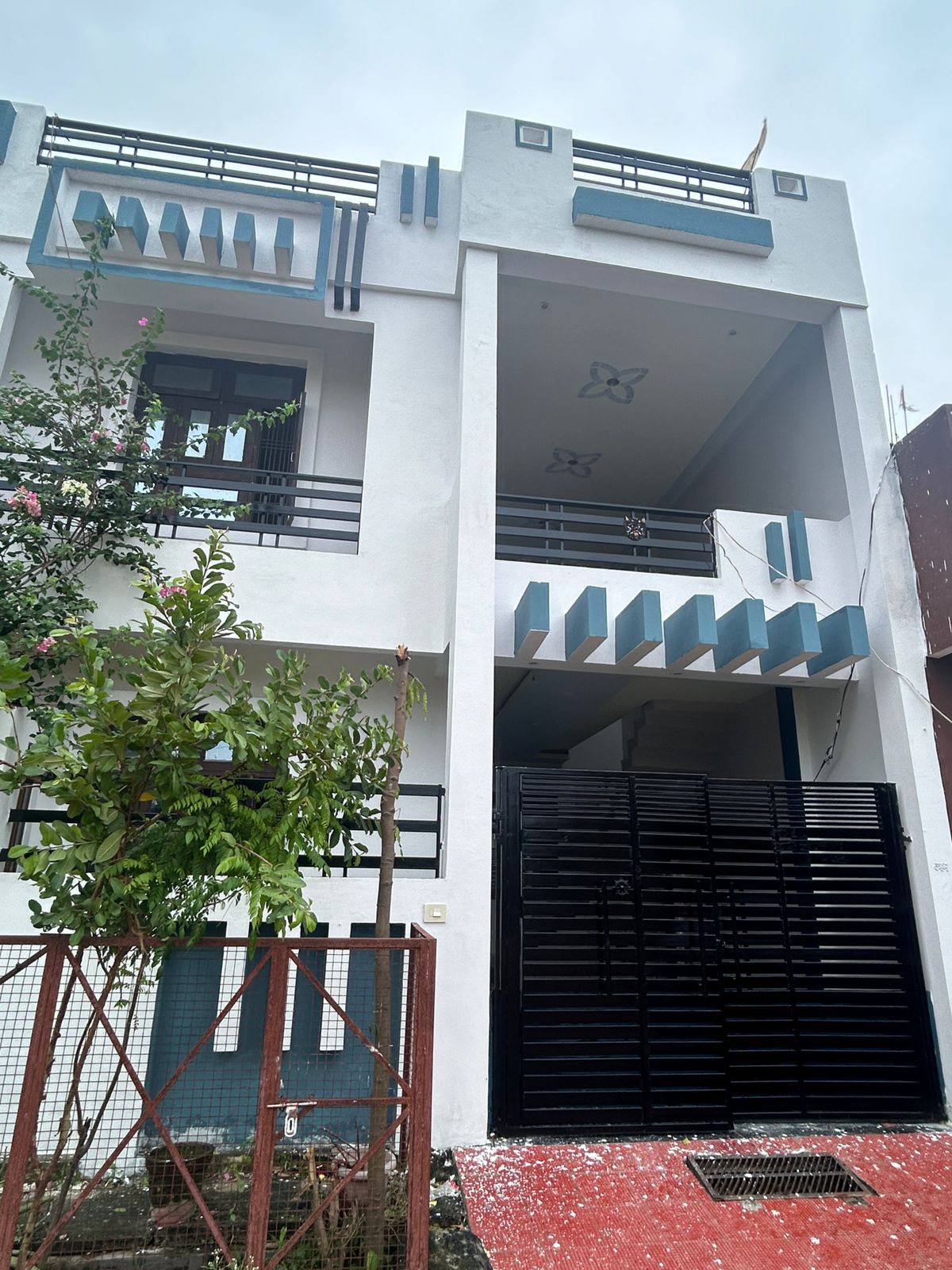 6 BHK 1200 Sq.Ft. Builder Floor in Shyam Enclave Dhawa