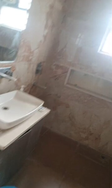 Bathroom in 3 BHK Builder Floor at BP Homes, Sector 85 – for Rent