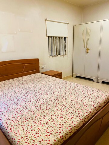 Bedroom in 2 BHK Apartment at Raheja Classique, Andheri West – for Sale