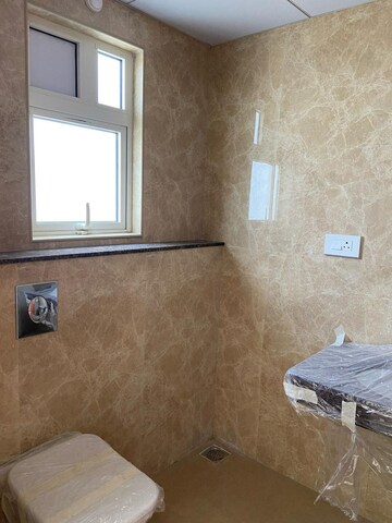 Room in 3 BHK Apartment at Aurobindo The Regent, Kondapur – for Sale