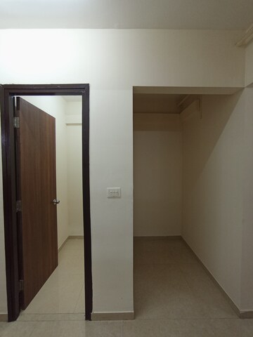 Room in 2 BHK Apartment at Lodha Palava City Lakeshore Greens, Dombivli East – for Rent