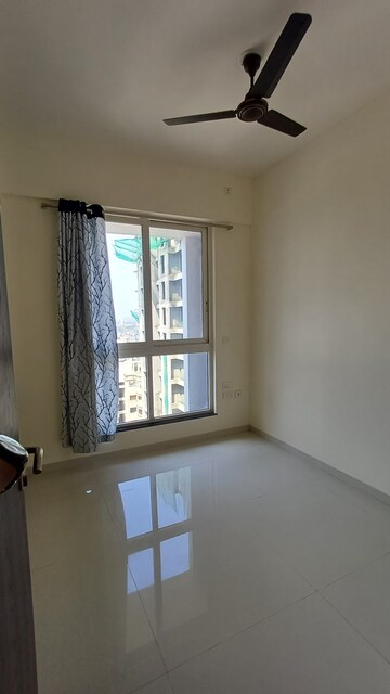 2 BHK Apartment For Rent in Sheth Zuri, Laxmi Nagar