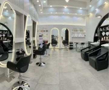  Shop For Rent in Igi Airport Area