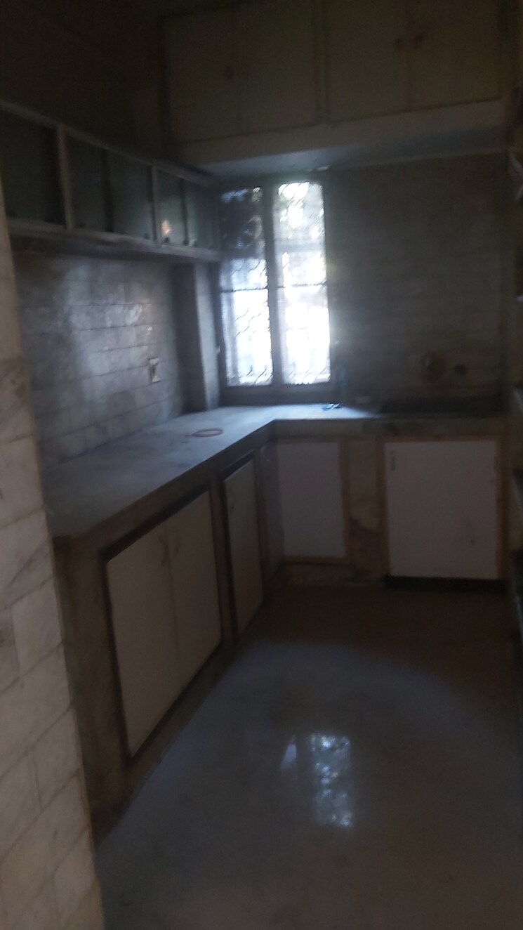 Kitchen, mayur vihar 2.5 Bedroom 1050 Sq.Ft. Apartment In Mayur Vihar Delhi 8636362