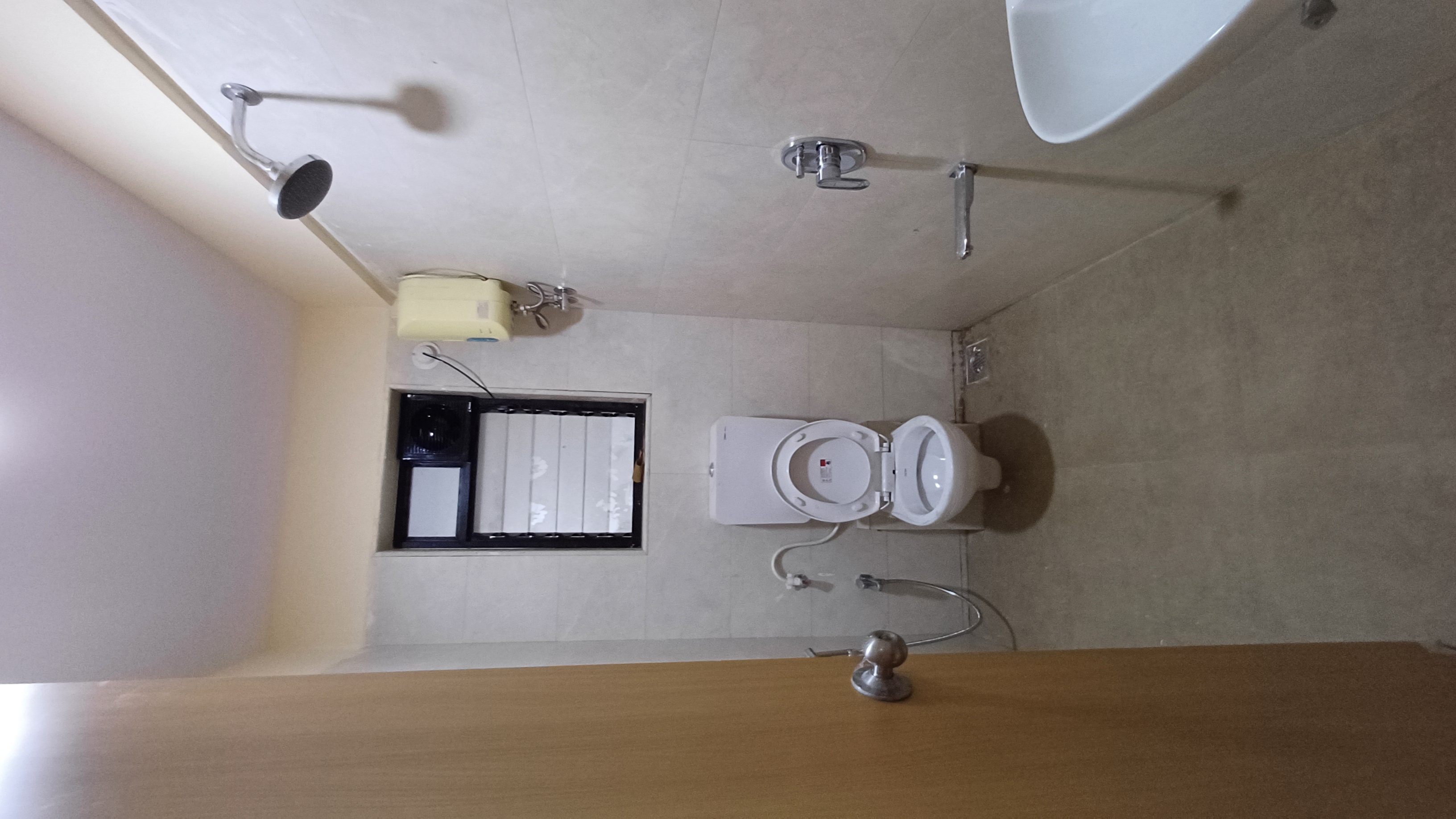 2 BHK + Extra Room Apartment For Rent in Vaibhav Chs 