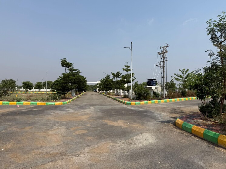 Garden, vijayakalpa-kshetra  150 Sq.Yd. Plot In Tukkuguda Hyderabad 8636379