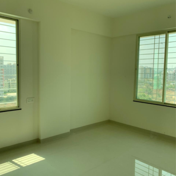 Room in 2 BHK Apartment at Pantheon Acorn Park Phase 1, Mumbai Bangalore Highway – for Rent