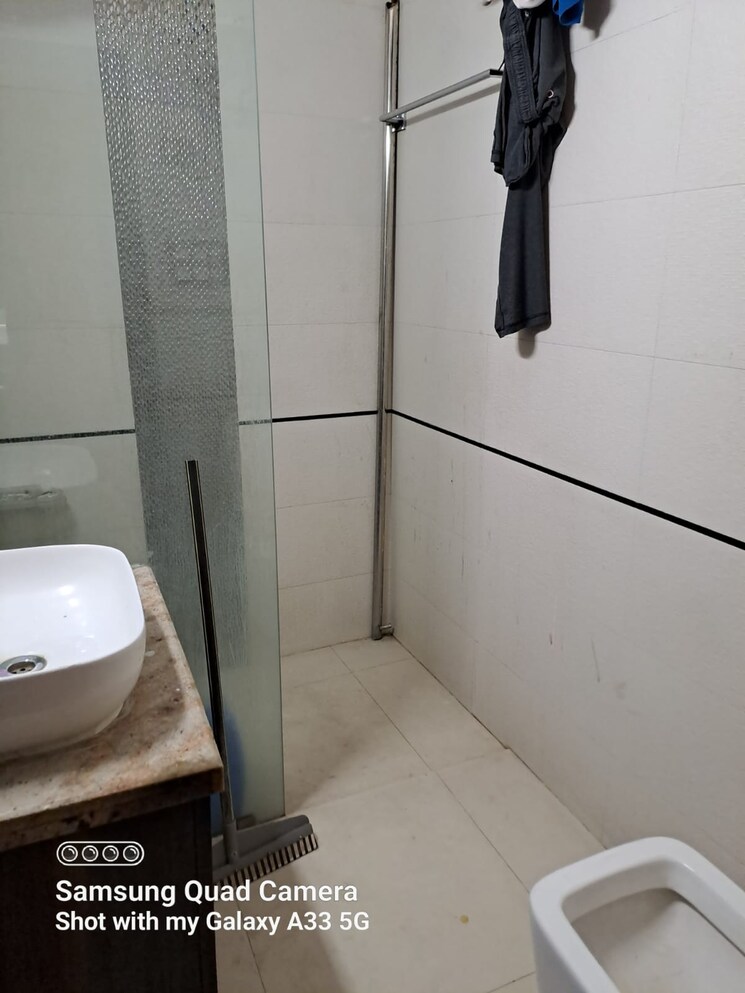 Bathroom, lajpat nagar 4 6+ Bedroom 4500 Sq.Ft. Independent House In Lajpat Nagar 4 Delhi 8636406